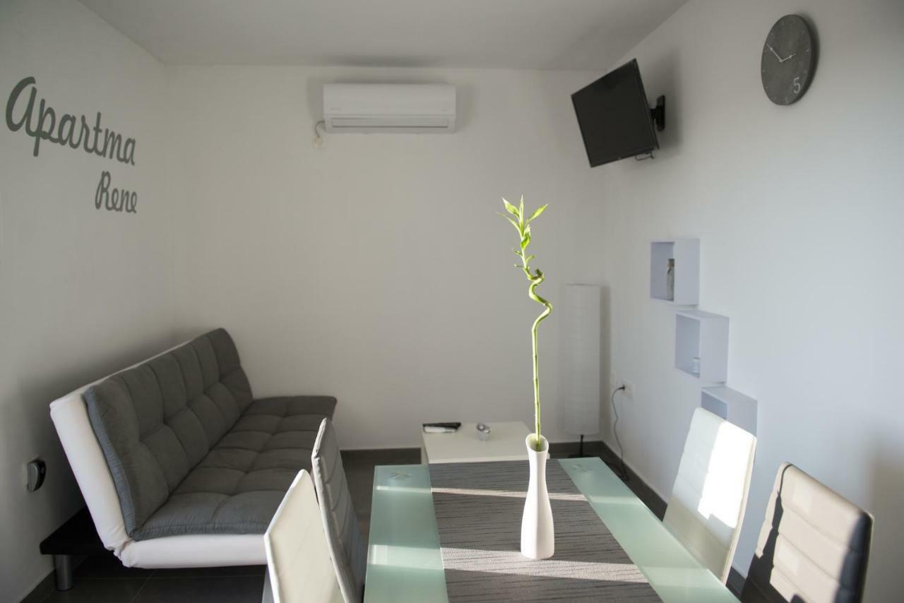בפורטורוז Apartma Rene מראה חיצוני תמונה